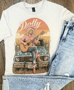 DOLLY TSHIRT